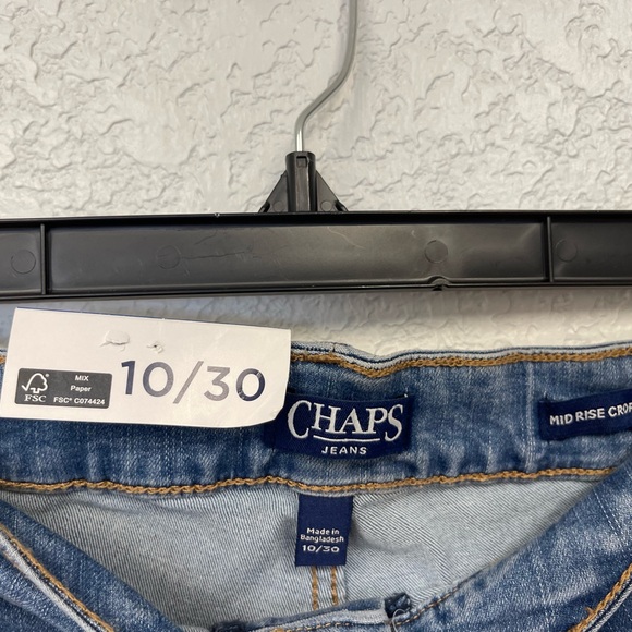 CHAPS Mid Rise Crop Kick Jeans Size 10/30 - Picture 2 of 7